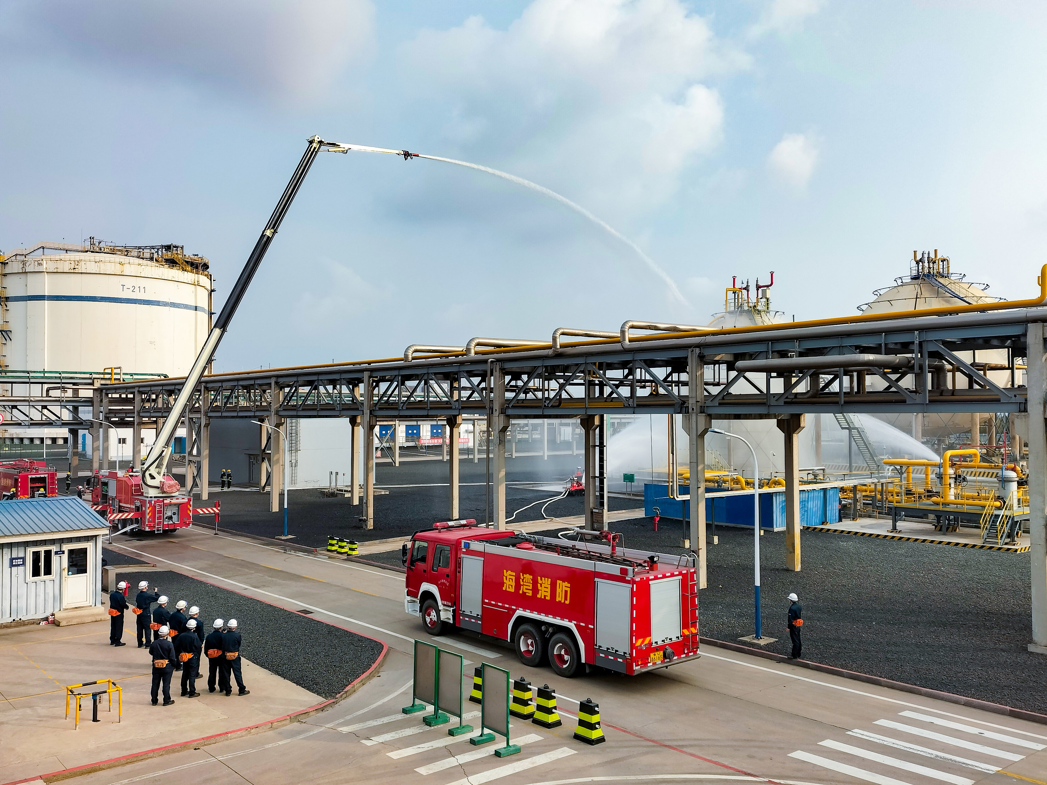 公(gōng)司高管下(xia)班組