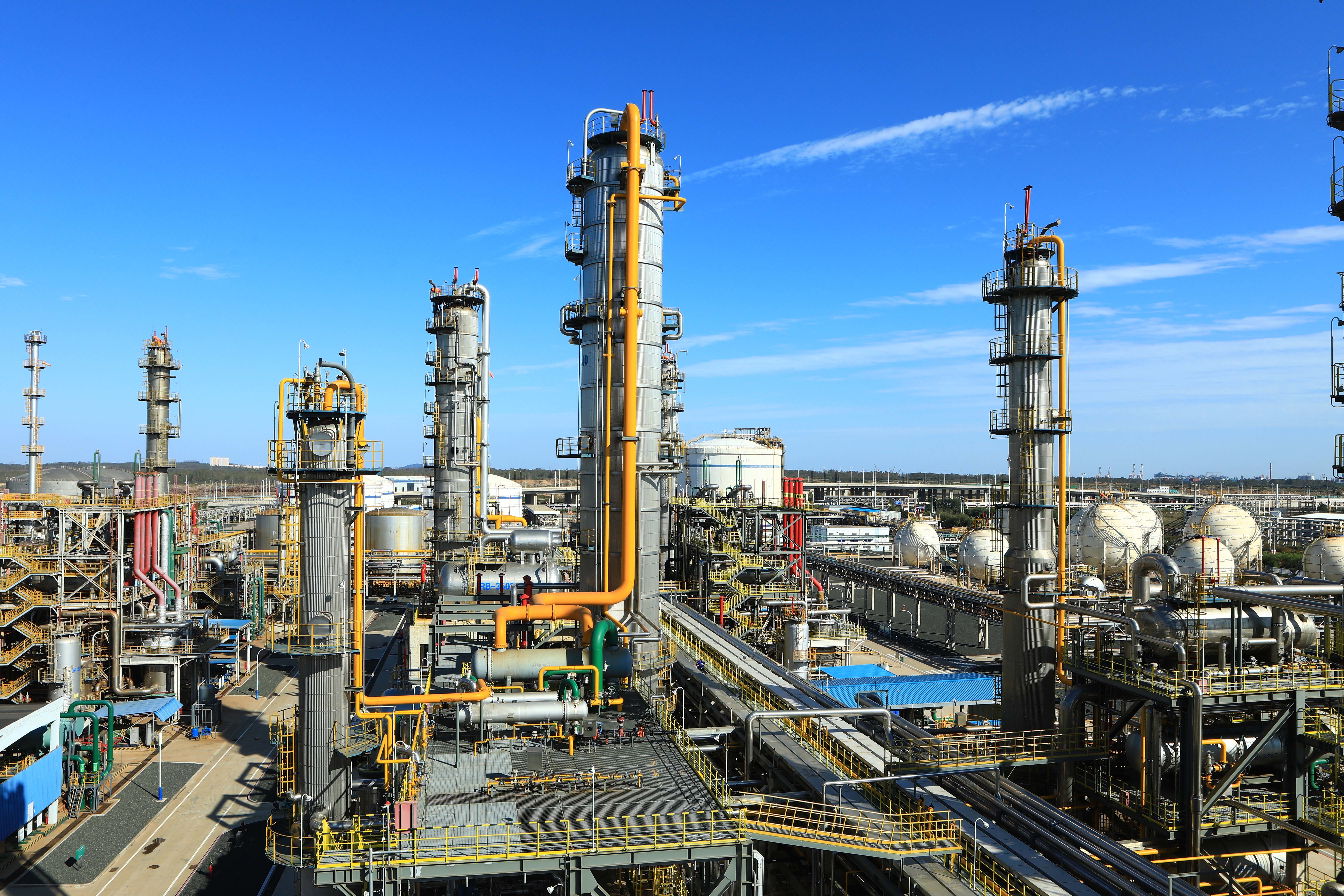 公司(sī)各部門(men)迅速貫(guan)徹落實(shí)職代會(huì)精神