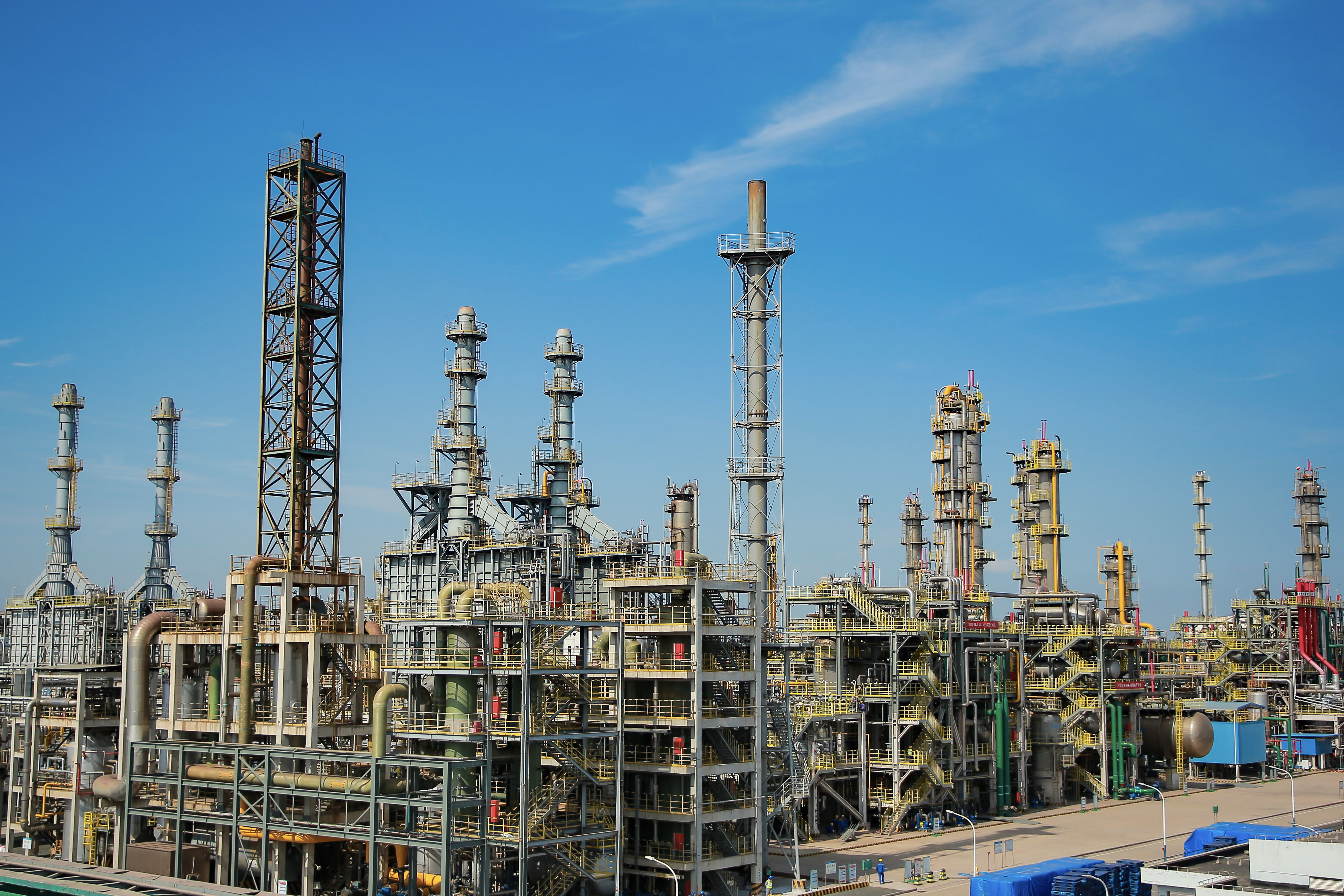 海灣集團(tuan)領導到海(hai)灣化學安(ān)全檢查